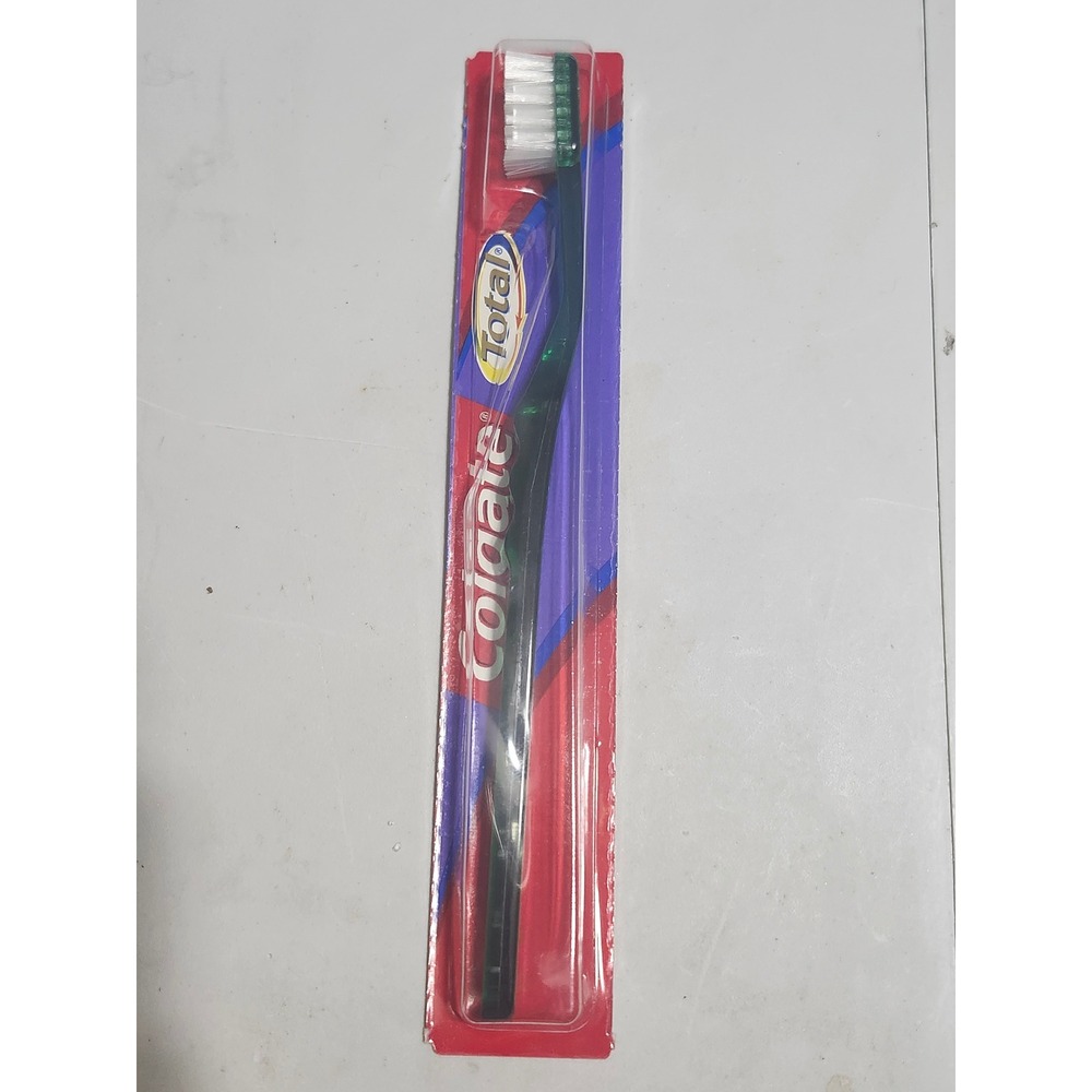 Colgate Total Triple Action Bristles Soft Compact Manual Toothbrush New NOS 2006